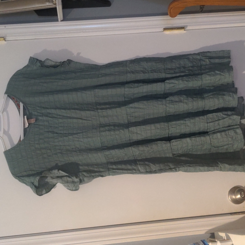 Green dress